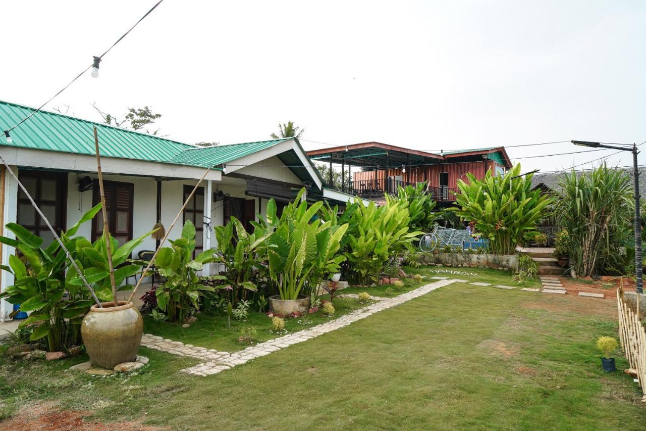 Dangau Sala D'Kontena Alor Setar Esterno foto