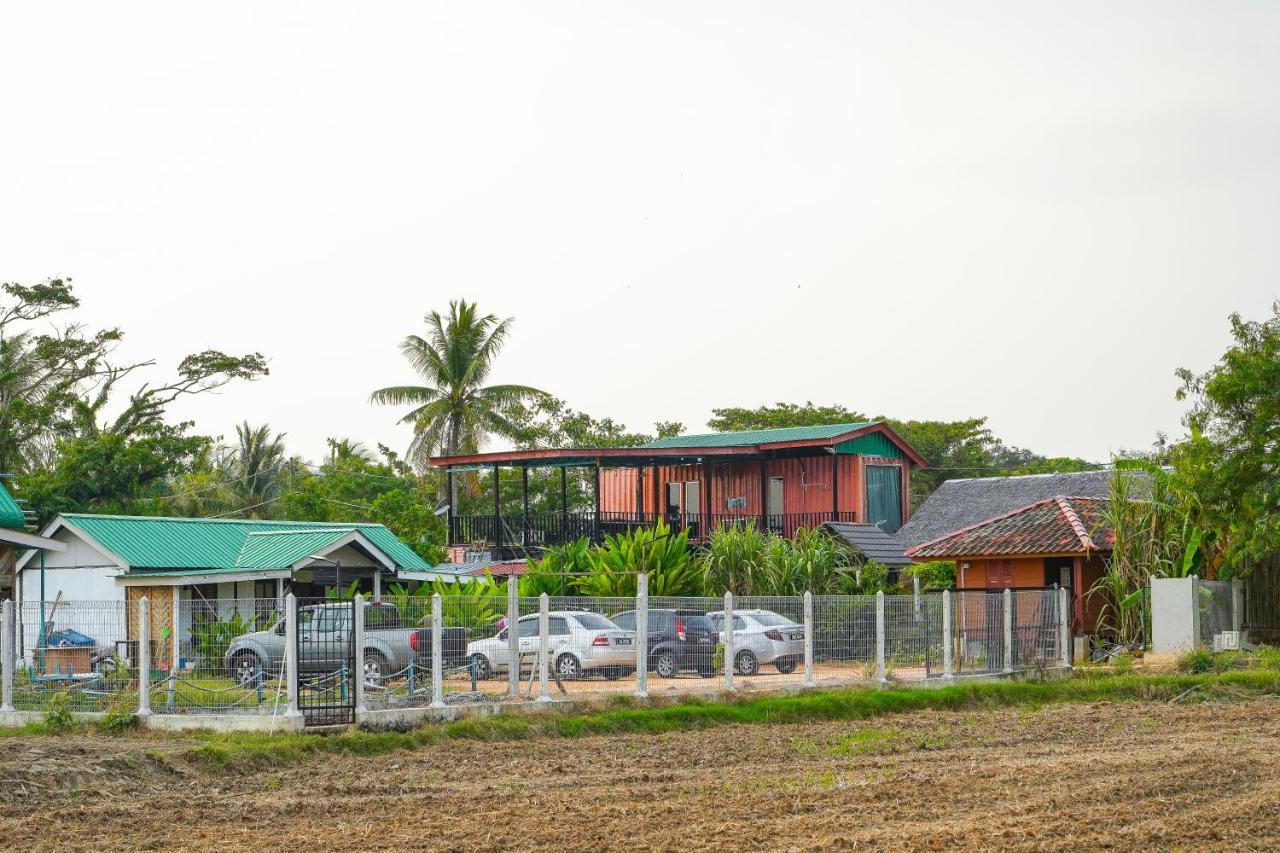 Dangau Sala D'Kontena Alor Setar Esterno foto