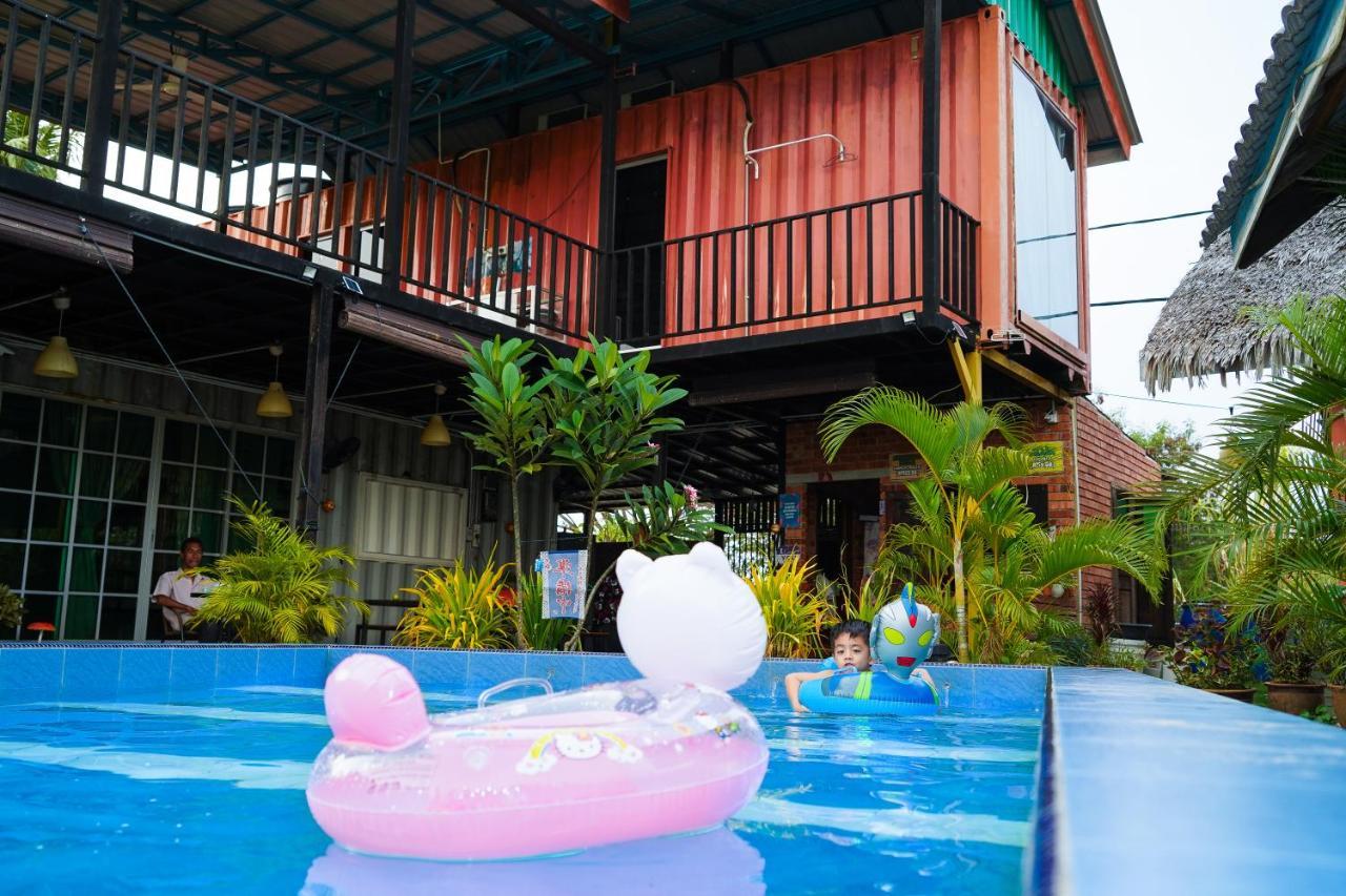 Dangau Sala D'Kontena Alor Setar Esterno foto